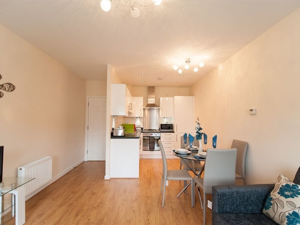 Station Suites Watford  Zewnętrze zdjęcie
